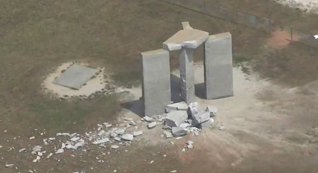 Georgia Guidestones zerstört